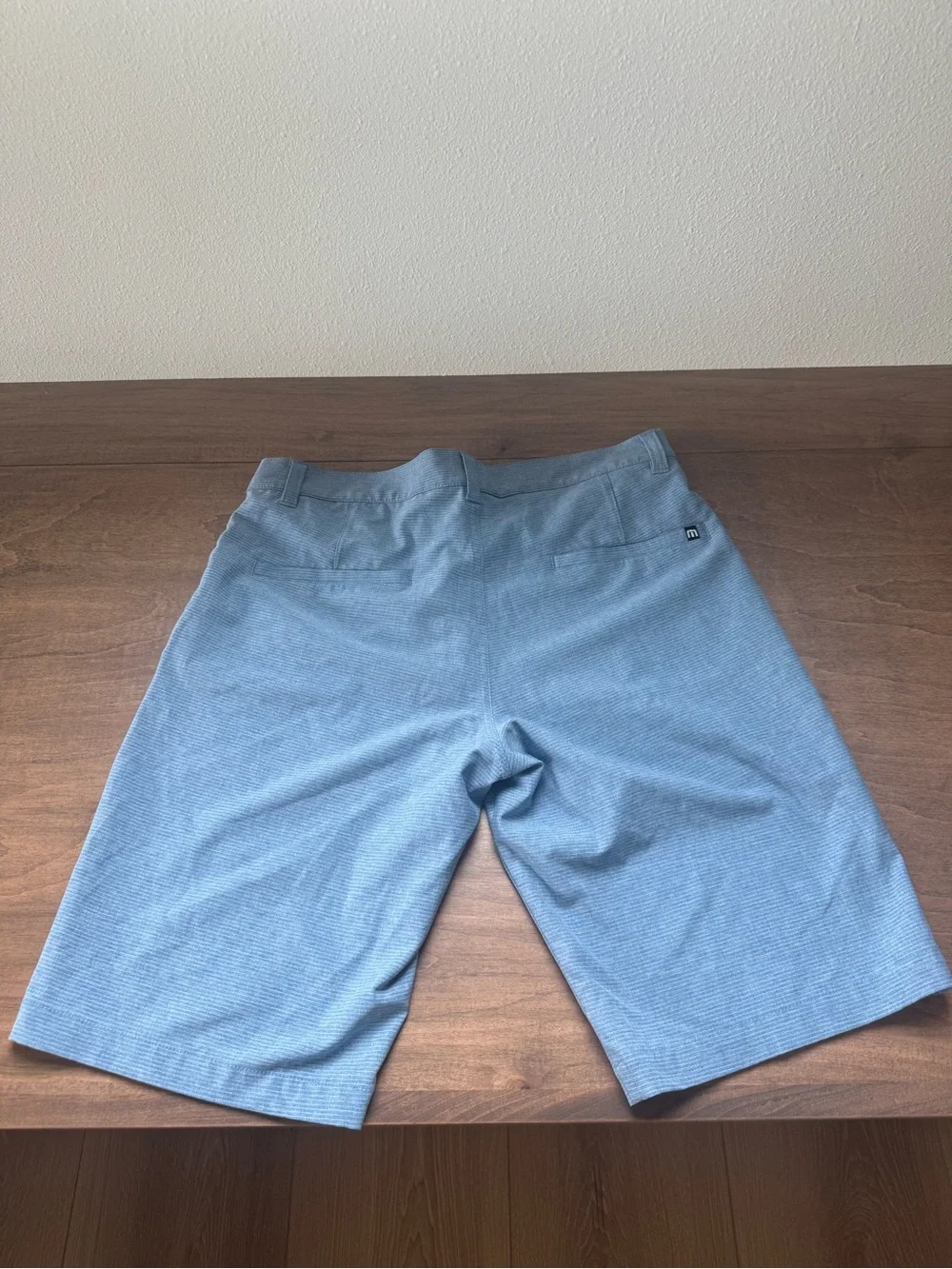 Travis Mathew performance flat